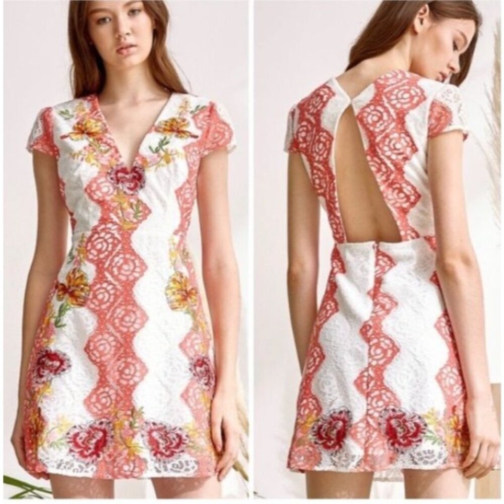 Foxiedox NEW Anthropologie Aziza Floral Lace Dress Med White Pink Embroidery